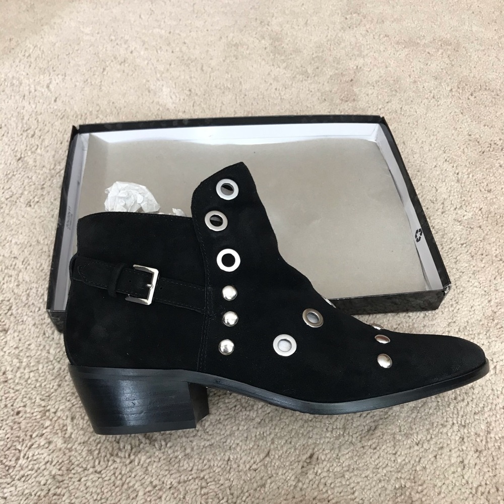 Sam Edelman black suede booties